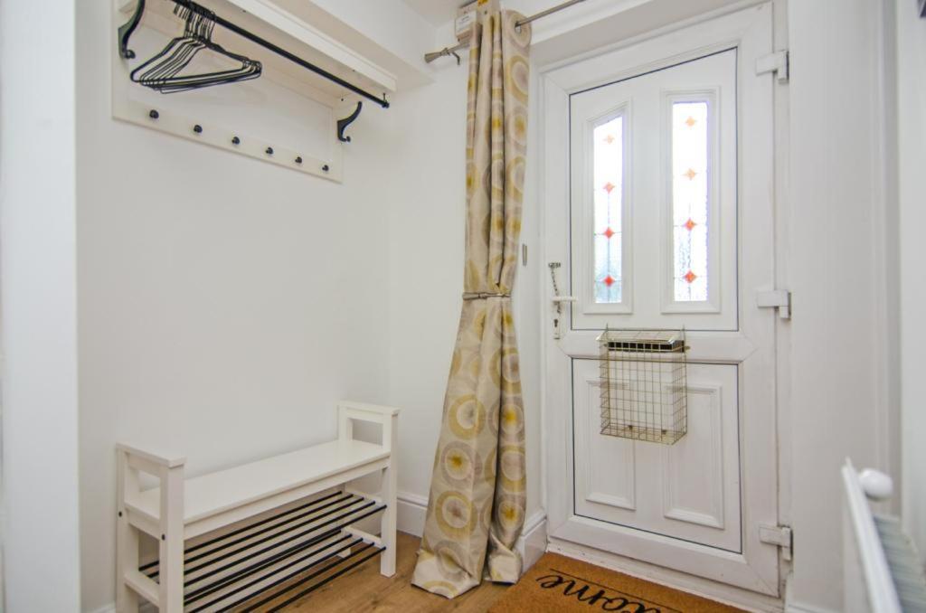 Cosy Lichfield Apartment Экстерьер фото